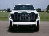 Thumbnail of 2025 White Frost Tricoat GMC Sierra 2500