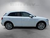 Thumbnail of 2018 Ibis White Audi Q5