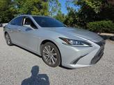 Photo of 2019 Silver Lexus ES 350