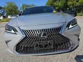 Thumbnail of 2019 Silver Lexus ES 350