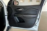 Thumbnail of 2017 Bright White Clearcoat Jeep Cherokee