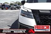 Thumbnail of 2024 Pearl White Tricoat/Super Black Nissan Pathfinder