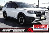 Thumbnail of 2024 Pearl White Tricoat/Super Black Nissan Pathfinder
