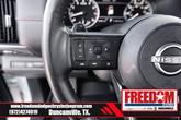 Thumbnail of 2024 Pearl White Tricoat/Super Black Nissan Pathfinder