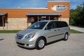 Photo of 2006 Silver Pearl Metallic Honda Odyssey