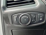 Thumbnail of 2022 Silver Metallic Ford Edge