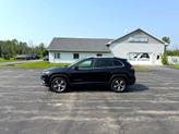 Thumbnail of 2019 Diamond Black Crystal Pearlcoat Jeep Cherokee