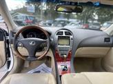 Thumbnail of 2008 White Lexus ES 350