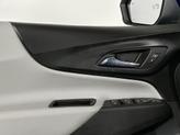 Thumbnail of 2020 Pacific Blue Metallic Chevrolet Equinox