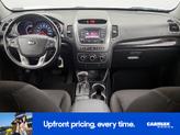 Thumbnail of 2014 White Kia Sorento