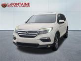 Thumbnail of 2017 White Diamond Pearl Honda Pilot