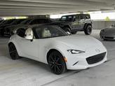 Thumbnail of 2025 Snowflake White Pearl Mica Mazda MX-5 Miata
