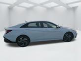 Thumbnail of 2025 White Hyundai ELANTRA