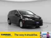 Photo of 2021 Black Chrysler Voyager