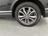 Thumbnail of 2022 Crystal Black Pearl Honda CR-V