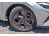 Thumbnail of 2022 Shimmering Silver Pearl Hyundai ELANTRA