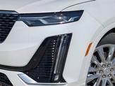 Thumbnail of 2025 Crystal White Tricoat Cadillac XT6
