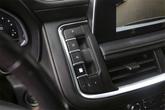 Thumbnail of 2022 Summit White GMC Yukon XL