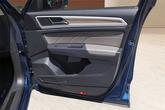 Thumbnail of 2021 Blue Volkswagen Atlas