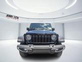 Thumbnail of 2025 Black Clearcoat Jeep Gladiator