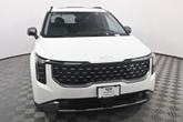 Thumbnail of 2025 Snow White Pearl Kia Carnival
