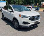 Thumbnail of 2019 White Platinum Ford Edge