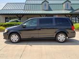 Thumbnail of 2017 Black Onyx Crystal Pearlcoat Dodge Grand Caravan