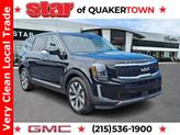 Photo of 2022 Ebony Black Kia Telluride