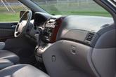 Thumbnail of 2005 Champagne Toyota Sienna