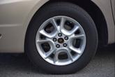Thumbnail of 2005 Champagne Toyota Sienna