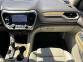 Thumbnail of 2017 White Frost Tricoat GMC Acadia