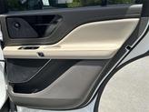 Thumbnail of 2020 White Lincoln Aviator