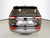 Thumbnail of 2023 Diamond Black Jeep Grand Cherokee L