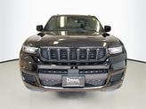Thumbnail of 2023 Diamond Black Jeep Grand Cherokee L