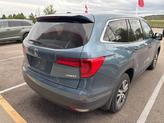 Thumbnail of 2017 Blue Honda Pilot