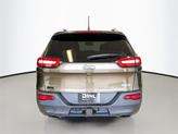 Thumbnail of 2015 Eco Green Pearlcoat Jeep Cherokee