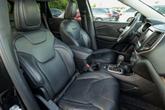 Thumbnail of 2017 Diamond Black Crystal Pearlcoat Jeep Cherokee
