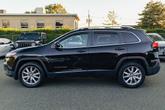 Thumbnail of 2017 Diamond Black Crystal Pearlcoat Jeep Cherokee