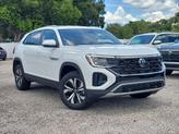 Thumbnail of 2025 Pure White Volkswagen Atlas Cross Sport