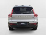 Thumbnail of 2022 Glacier Silver Metallic Volvo XC40