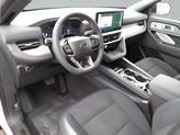 Thumbnail of 2025 White Metallic Ford Explorer