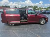 Thumbnail of 2017 Velvet Red Pearlcoat Chrysler Pacifica