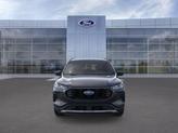 Thumbnail of 2025 Agate Black Metallic Ford Escape