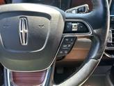 Thumbnail of 2024 Infinite Black Metallic Clearcoat Lincoln Navigator