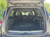 Thumbnail of 2024 Infinite Black Metallic Clearcoat Lincoln Navigator