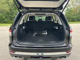 Thumbnail of 2025 Infinite Black Metallic Clearcoat Lincoln Aviator
