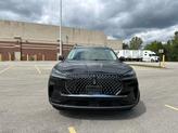 Thumbnail of 2025 Infinite Black Metallic Clearcoat Lincoln Aviator