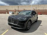 Thumbnail of 2025 Infinite Black Metallic Clearcoat Lincoln Aviator