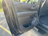 Thumbnail of 2023 Onyx Black GMC Yukon XL