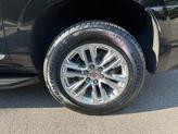 Thumbnail of 2023 Onyx Black GMC Yukon XL